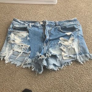 Womens American Eagle jean shorts, size 12
